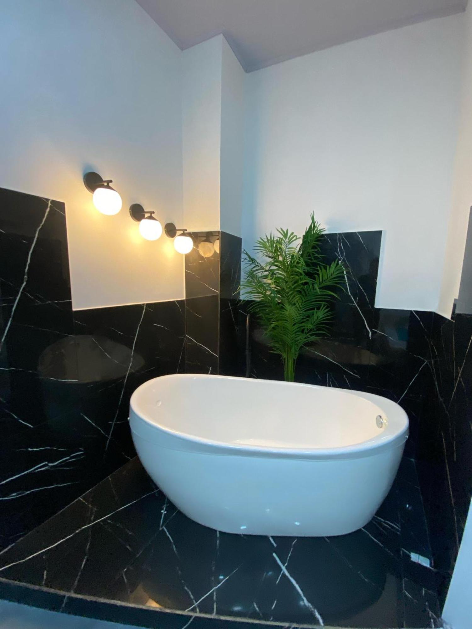 Hotel Hostal Caps Cartagena Екстер'єр фото
