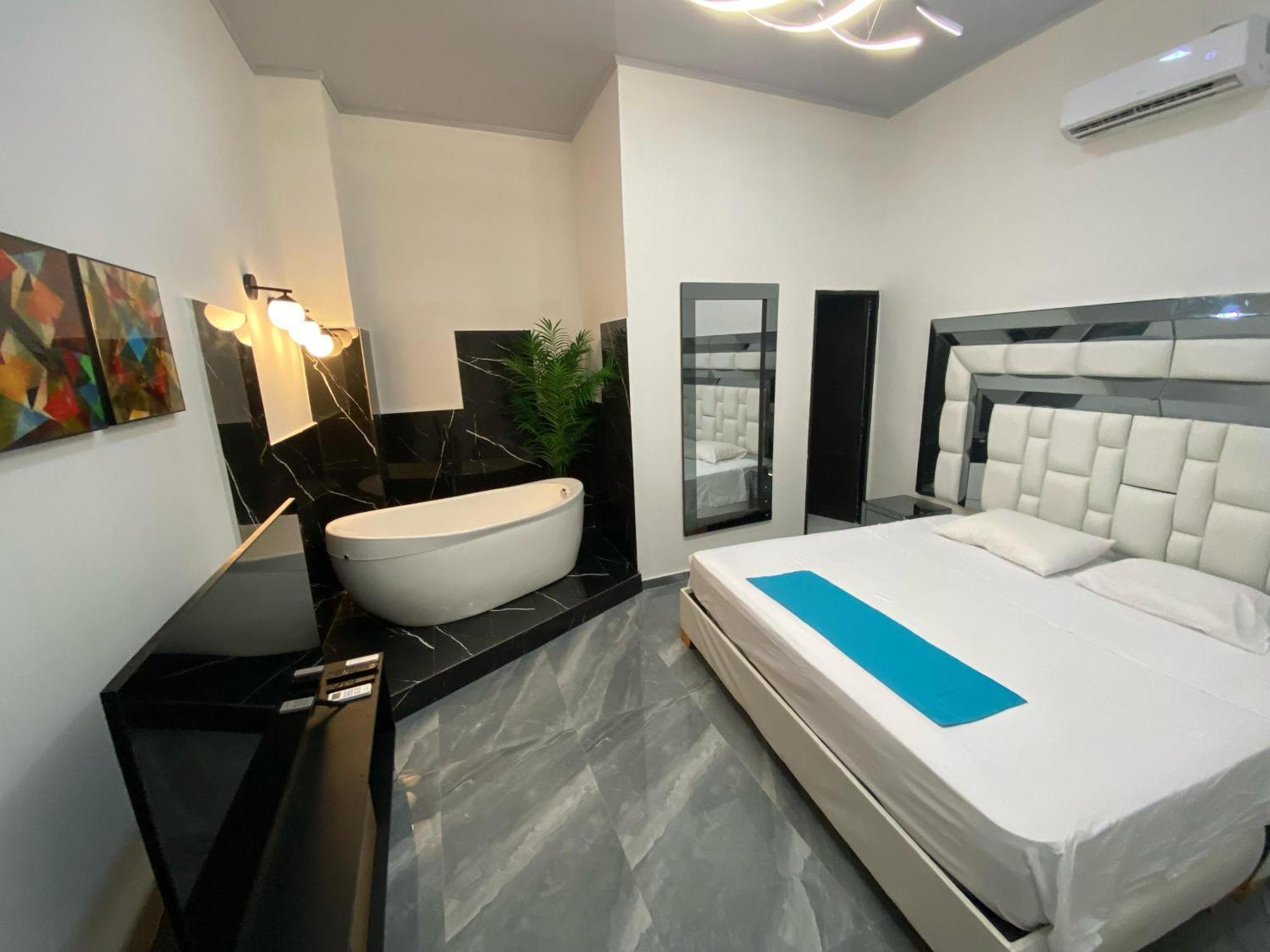 Hotel Hostal Caps Cartagena Екстер'єр фото